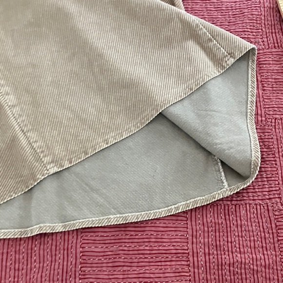 United Colors Of Benetton W31L25 Beige Midi Skirt women’s size 44 - Picture 13 of 13